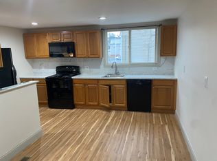 276 Grafton St #1, Worcester, MA 01604