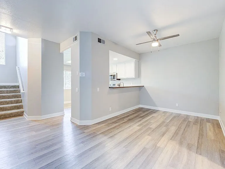 Harbor Pointe — Photo 11