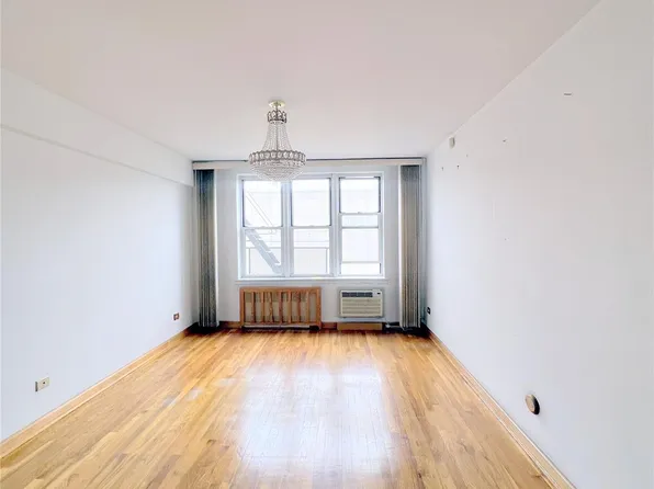 94-11 59th Avenue #F24, Elmhurst, NY 11373