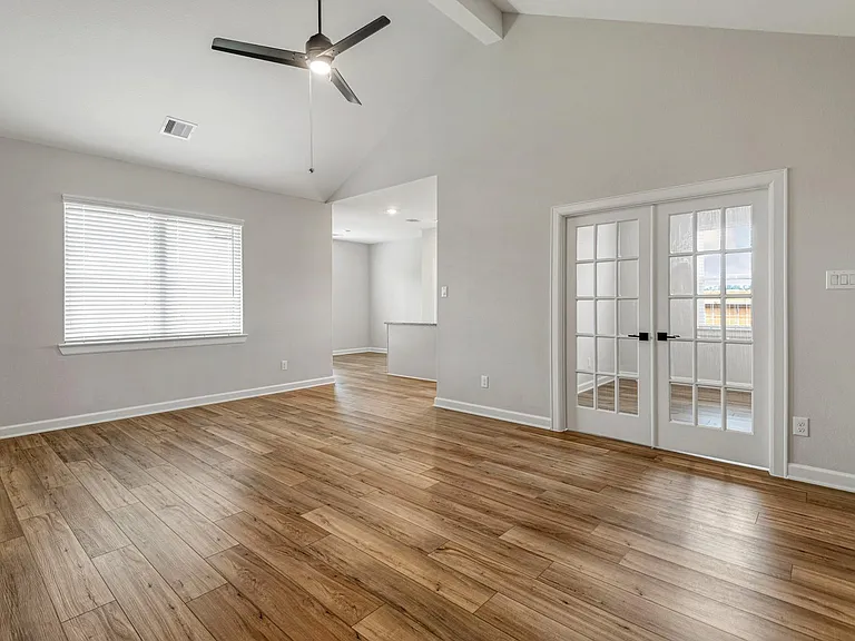 15765 Bayberry Trace Dr — Photo 5