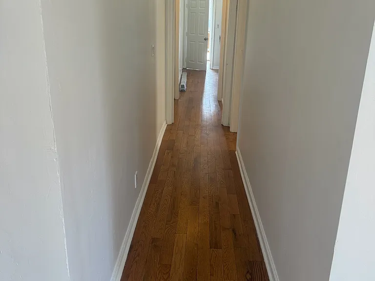 304 Poplar St #1 — Photo 6