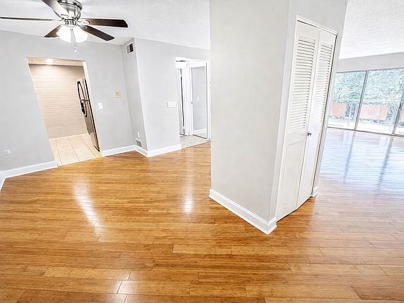 Hardwood Living Room 1B/1B