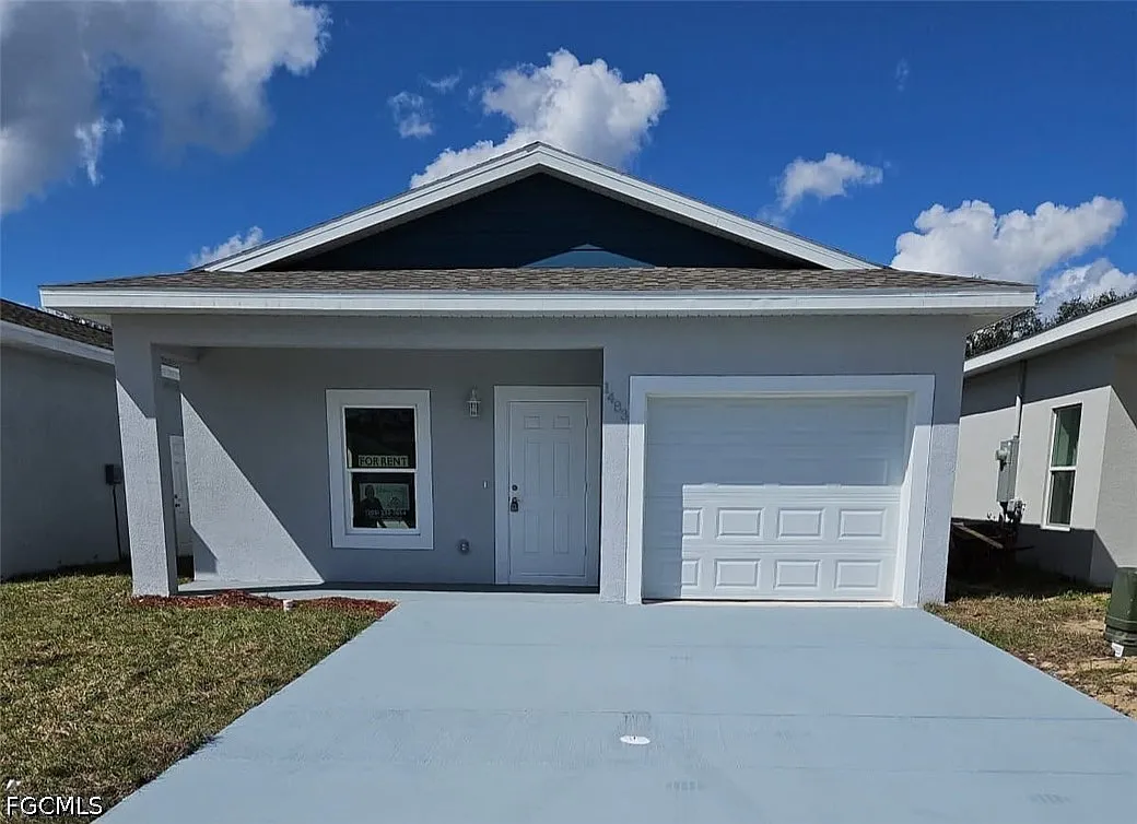 3 bed, 2.0 bath, 1330 sqft, $1,675 — Photo 1
