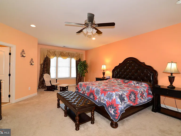 21253 Park Grove Ter — Photo 17