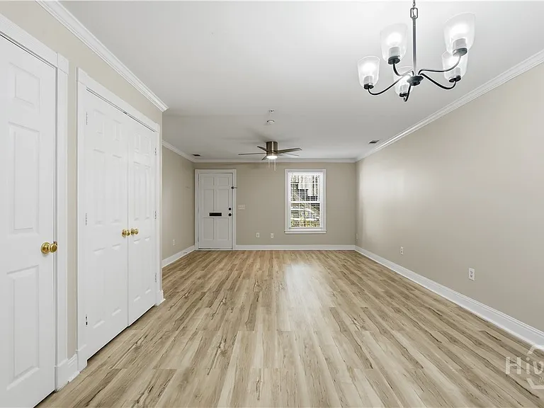 431 Montgomery St #A — Photo 11