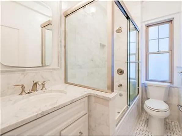 299 West 12th Street image 1 of 6