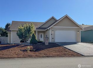 140 Independence Dr, Sequim, WA 98382