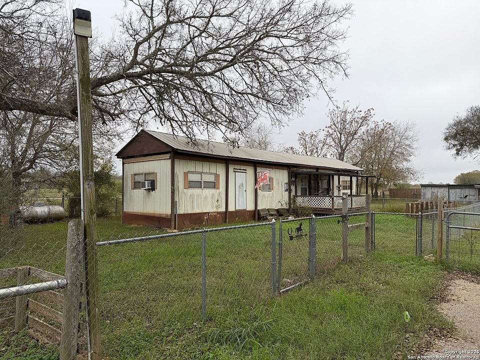 1st image of 976 County Road 361