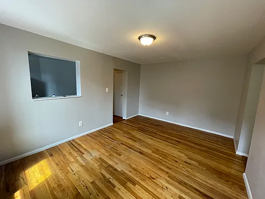 Rented by Carnegie Management Inc | media 9