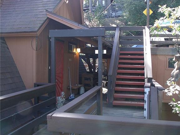 3rd image of 105 Zermatt Dr