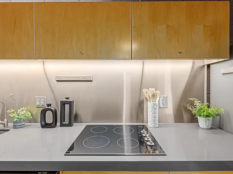 727 E Portland St #3 — Photo 14