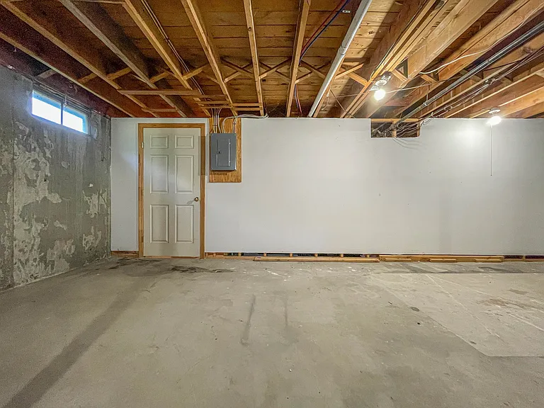 124 Pleasant Hill Rd — Photo 35