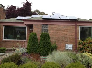 7739 20th Ave NE, Seattle, WA 98115