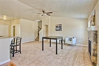 2560 SOMMERSBY LIVING ROOM_12272013