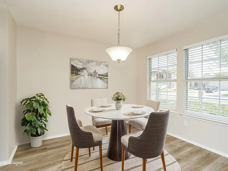 8813 Sagebrush Trl — Photo 7