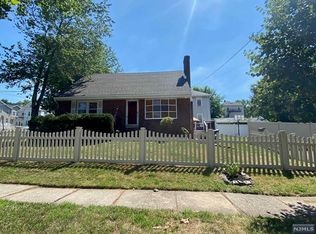 161 5th St, Ridgefield Park, NJ 07660