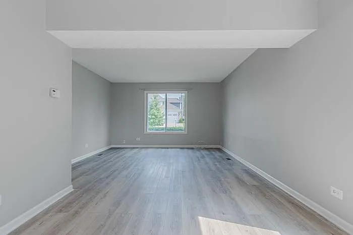 256 Hackberry Dr — Photo 3