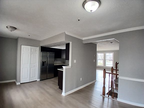 Main Level - Kitchen - View 1