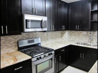8418 1/2 Fountain Ave, West Hollywood, CA 90069