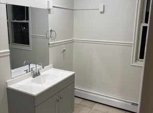 2 Derby Ave #1, New Haven, CT 06511