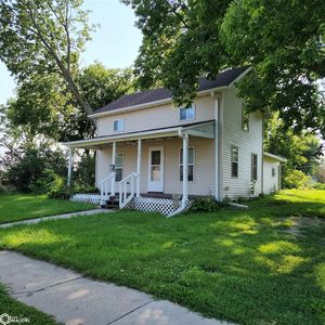 721 Elm St, Grinnell, IA, 50112