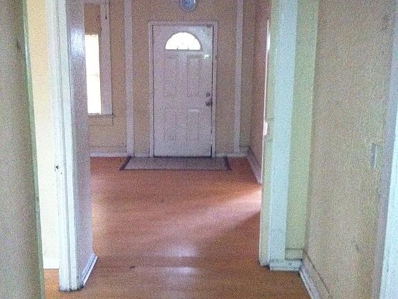 2nd image of 2207 E 20th Ave