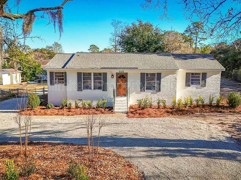 6405 Myrtle Grove Rd — Photo 2