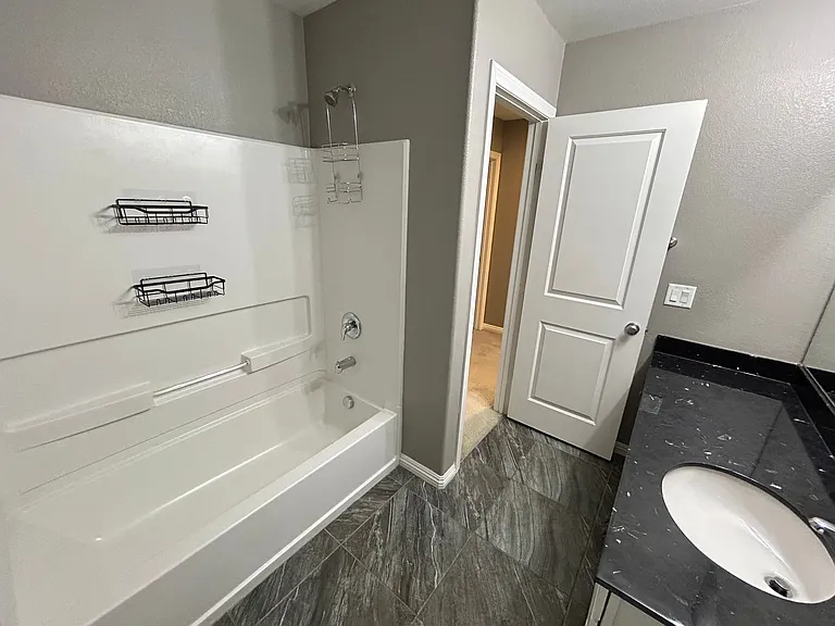9841 Colenso Ct — Photo 19