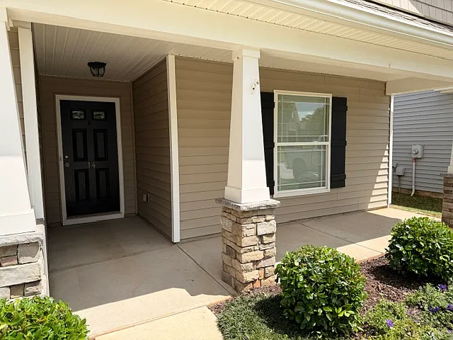 14 Shale Ct — Photo 2