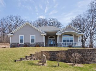 N604 S Hickory Hills Dr, Oconomowoc, WI 53066