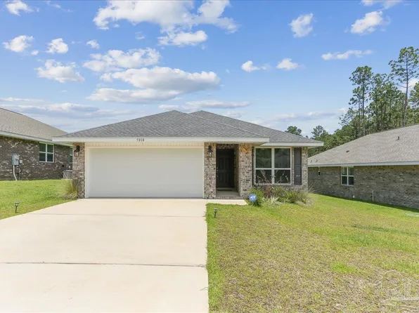 5018 Quarter Deck St, Pensacola, FL 32526