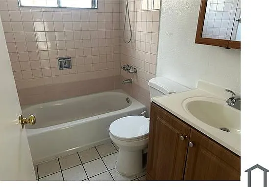 2 bed, 815 sqft, $2,400 — Photo 4