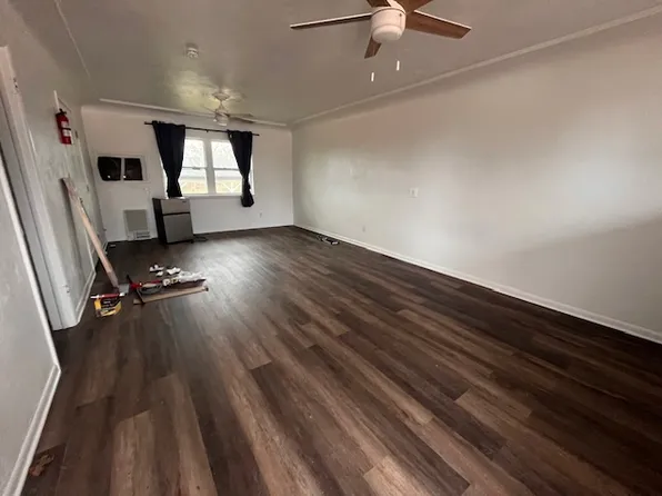 2 Crestline Dr, Bull Shoals, AR