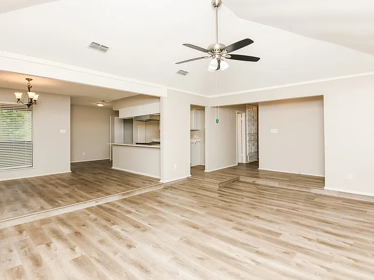 3741 Misty Meadow Dr — Photo 4