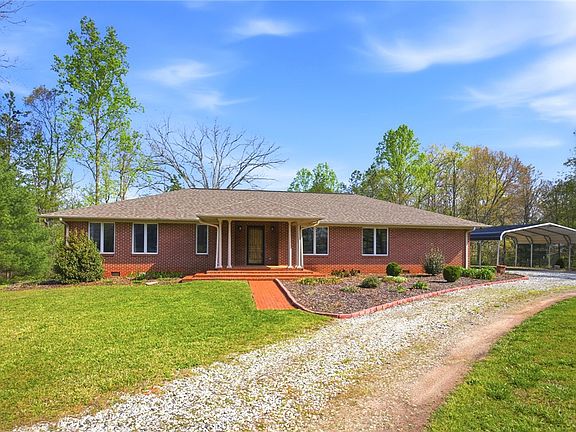 4th image of 230 Christy Ln