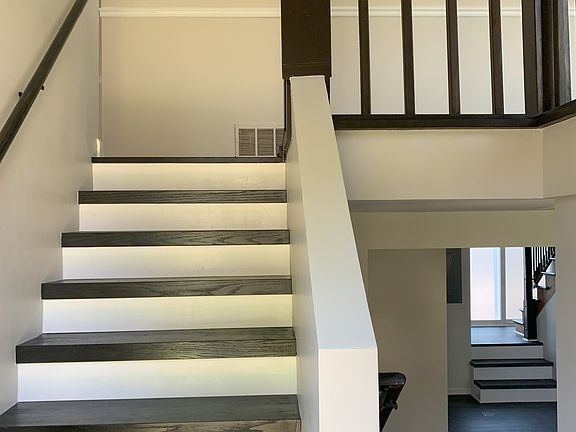 Front entrance stairwell