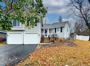 7504 W 111th St, Bloomington, MN 55438
