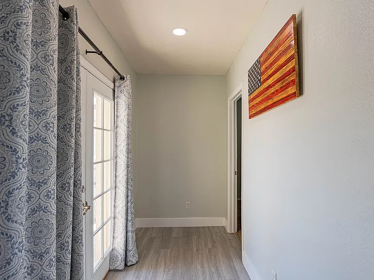 2312 Warbler Ln — Photo 12