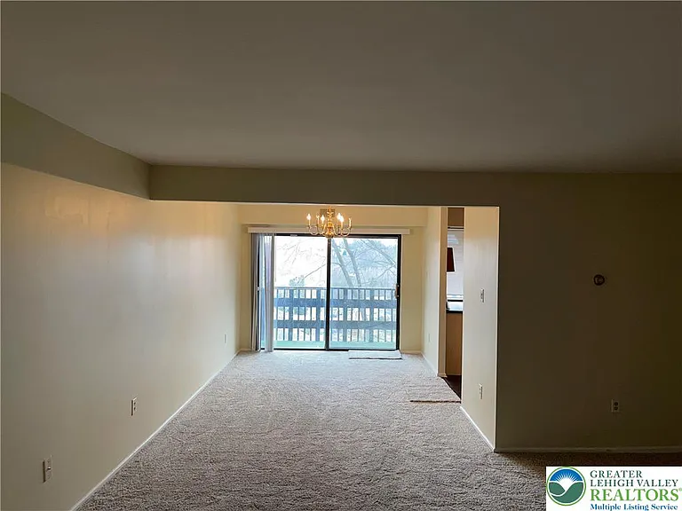 1590 Alta Dr — Photo 5