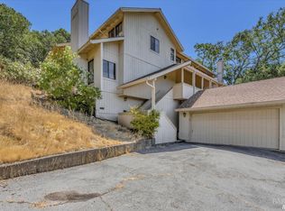 2 Rising Rd, Novato, CA 94945