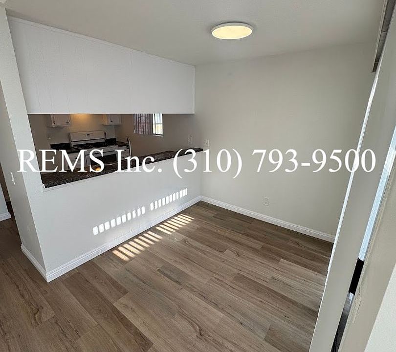 1st image of 860 W 165th Pl #203