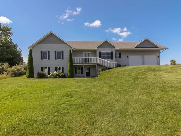 4580 Westbrook Dr, Traverse City, MI 49685