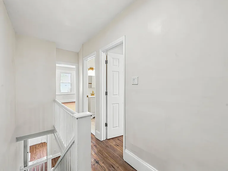 1712 S 55th St — Photo 2