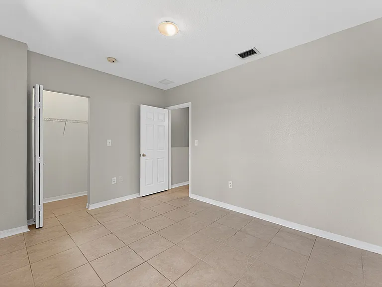 17106 SW 138th Ct — Photo 18