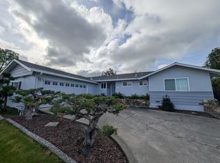 1091 Juniper Dr, Hollister, CA