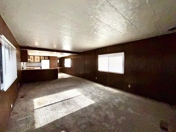 2nd image of 620 Longbow Loop SW