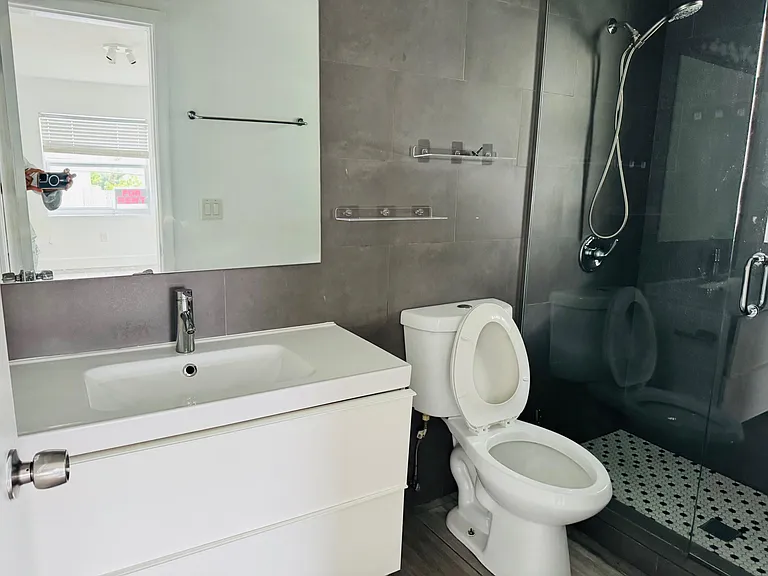 7910 Abbott Ave #6 — Photo 10