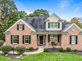 1859 Madison Dr, Coraopolis, PA 15108