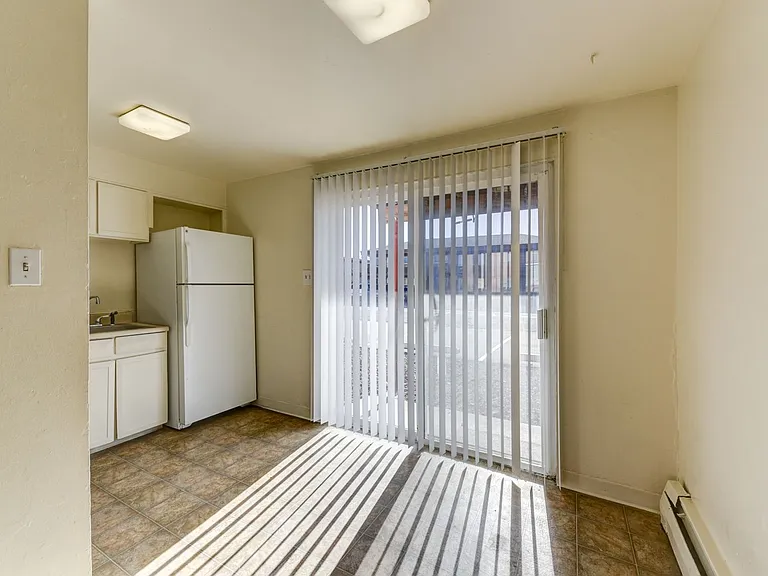 7100 Stuart St — Photo 5