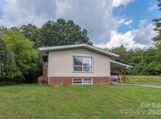 1701 Old Clyde Rd, Clyde, NC 28721